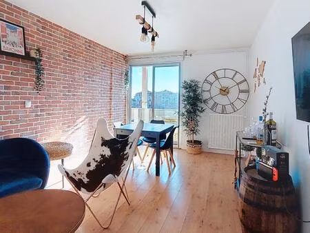 appartement rénové avec terrasse cœur de colomiers