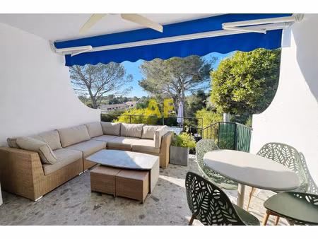 boulouris - la péguière : superbe bastidon de 3 pièces 60 m2