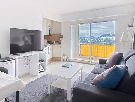 le vieux cannet   studio à louer