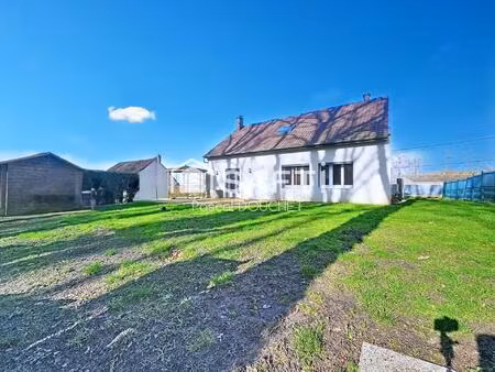 a visiter rapidement !!!! idéal pour une vie convivial et familial.