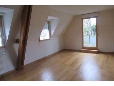 location appartement 3 pièces à châteaubourg (35220) : à louer 3 pièces / 75m² châteaubour