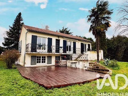 vente maison traditionnelle 8 pièces