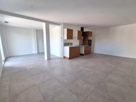 location maison 88 m² à savigneux (01480)