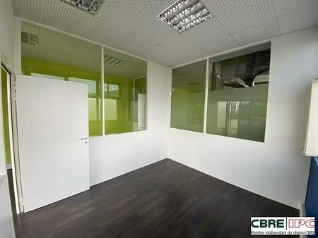 location bureau lons 149 m²