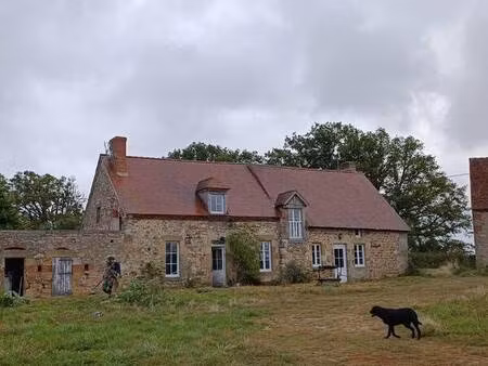 belle propriété sur 5211m2 au milieu des champs