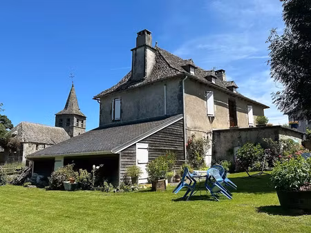 vente maison 5 pièces 153 m² à saint-martin-cantalès (15140)  158 000 €