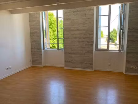 location appartement 3 pièces 63m² portets 33640