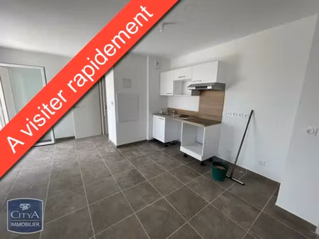 appartement à louer 3 pièces 59.9 m² - arles (13) - 810€