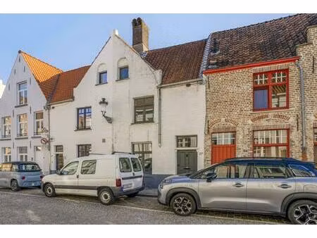 te renoveren huis op een toplocatie in centrum brugge