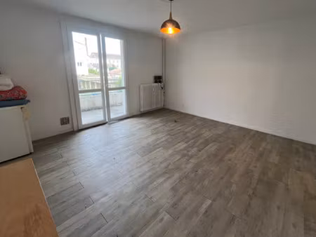 location appartement 1 pièce 26 m² à tonneins (47400)