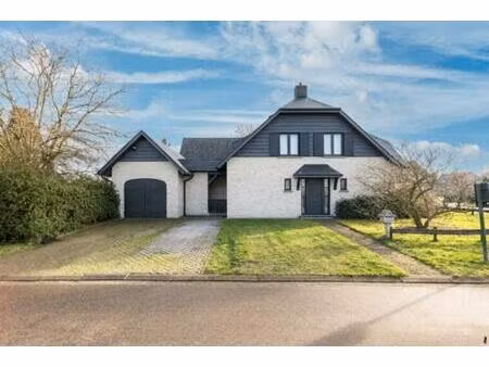 villa te koop in weelde