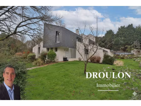 maison d'architecte à vendre  154m²