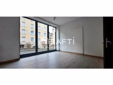 location commerce 3 pièces 77 m² à guéret (23000)