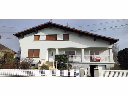 vente maison 7 pièces 140 m² à dannemarie (68210)  277 000 €