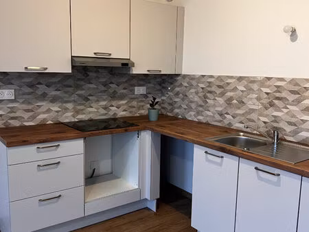 location appartement 2 pièces 44m²