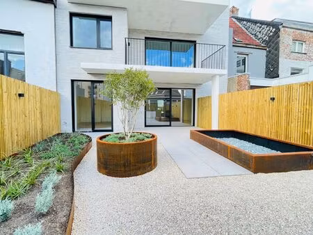 uniek nieuwbouwappartement met zuidgerichte tuin