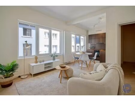 cosy appartement in art deco gebouw!