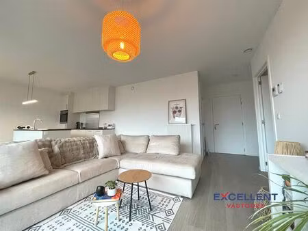 energiezuinig 2-slaapkamer appartement te astene te huur!