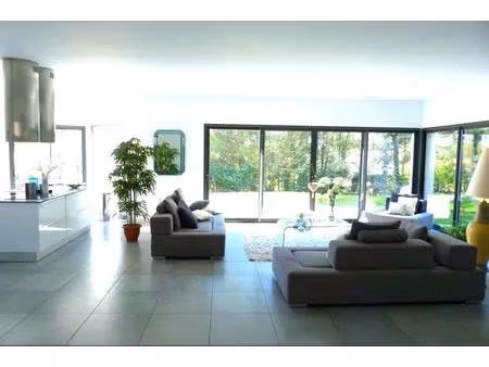 - spacieux 3 pieces de 70m² parfaitement distribué disponible sur obernai