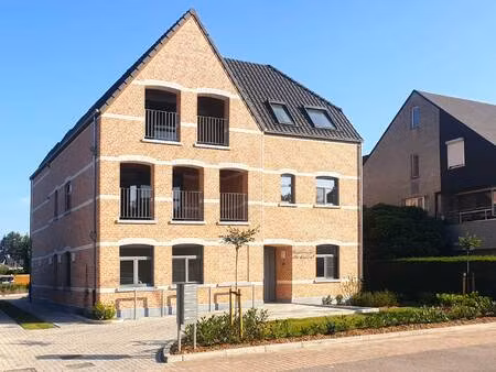 appartement te koop in eindhout met 3 slaapkamers