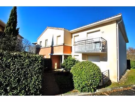 location appartement 2 pièces 46 m² à thil (31530)