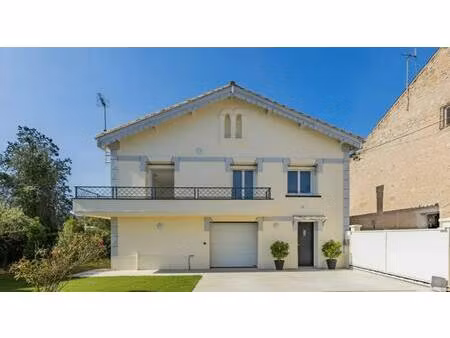 maison de 4 pièces en parfait état de 174 m² située à maraussan
