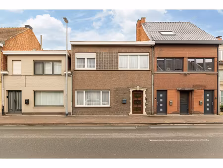 huis te koop in stabroek met 3 slaapkamers