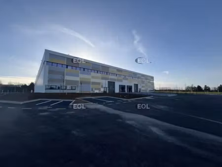 a louer - bâtiment neuf - cellule de 1575m²