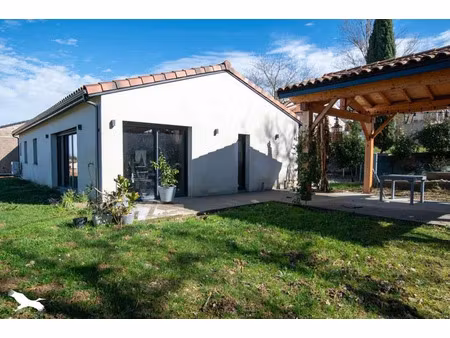 vente maison 5 pièces 122 m² à beaumont-sur-leze (31870)  349 500 €