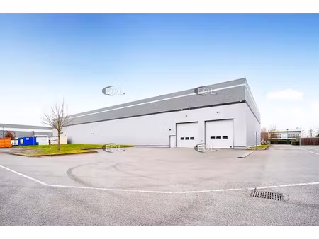 a louer - entrepôt avec bureaux de 3 268 m² à bailly-romainvilliers (77)