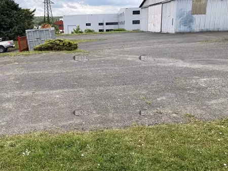 a louer - entrepôt avec bureaux de 750 m² sur 6 500 m² de terrain à meaux (77)