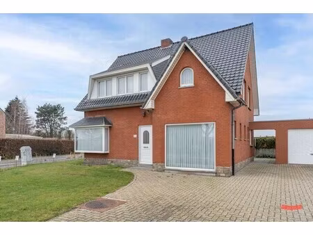 huis te koop in weelde met 4 slaapkamers