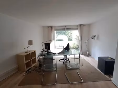 location bureau bordeaux 33000