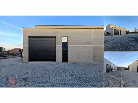 surface industrielle à vendre à hoogledestraat 118-120 kortemark (rbv29987)