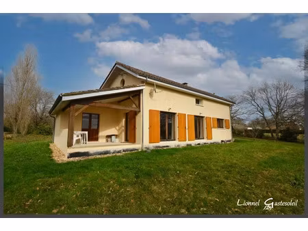 vente maison 4 pièces 140 m² saint-méard-de-gurçon (24610)