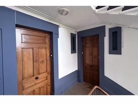 69009 - lyon - appartement de 3 pieces - jardin - vue degagee - traversant - calme - proch