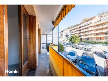 menton – 4 pièces traversant avec balcon  garage et cave