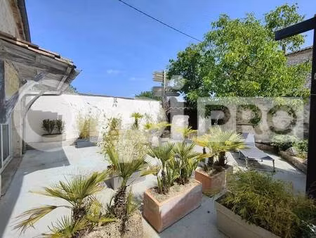 local d'activités à vendre