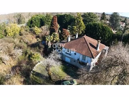 maison sur sous-sol avec jardin 'fort potentiel '120 000