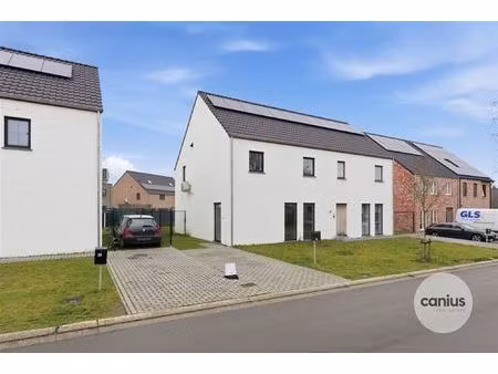 huis te koop in bilzen-hoeselt met 3 slaapkamers