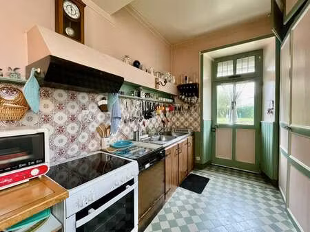 vente maison à château-gontier (53200) : à vendre / 167m² château-gontier