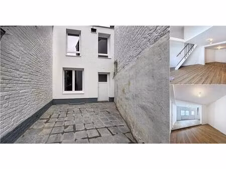 maison à louer à rue du calvaire 16 florennes (vbd89027)