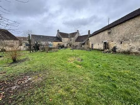 vente maison à fyé (72610) : à vendre / 164m² fyé