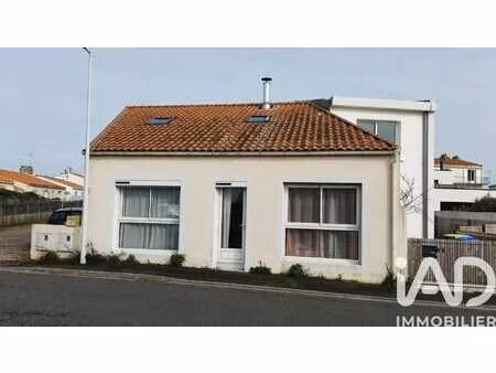 vente maison aux sables-d'olonne (85100) : à vendre / 95m² les sables-d'olonne