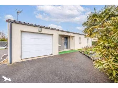 vente maison aux velluire-sur-vendée (85770) : à vendre / 90m² les velluire-sur-vendée