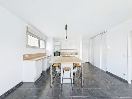 lyon : appartement contemporain 3 pièces