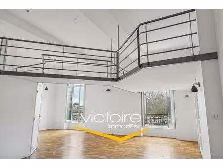 rare / t3 duplex / place antonin poncet