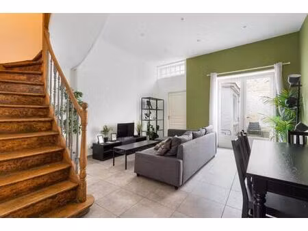 spacieuse maison rénovée avec jardin à roubaix