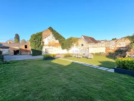 maison de 13 pièces de 296 m2 en vente à saint-michel - idéal pour les familles en quête d