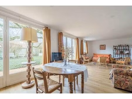 maison de 4 pièces de 124 m² à sainte-savine